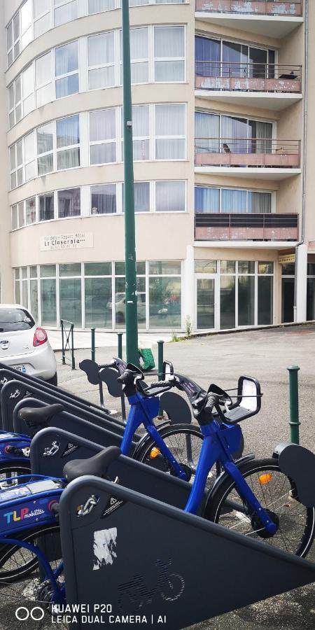 Studio 24M2 Au 4Eme Etage Ascenseur A Cote De La Gare Sncf Lourdes Bagian luar foto